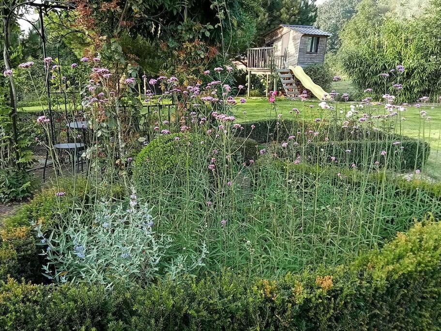 Le Clos Des Marronniers Ecques Exterior foto